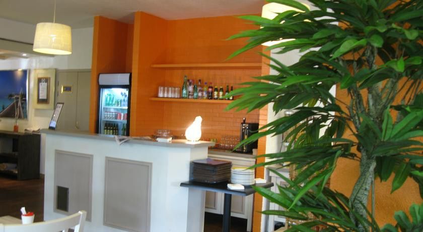 Greet Hotel Massieux Lyon Nord ภายนอก รูปภาพ